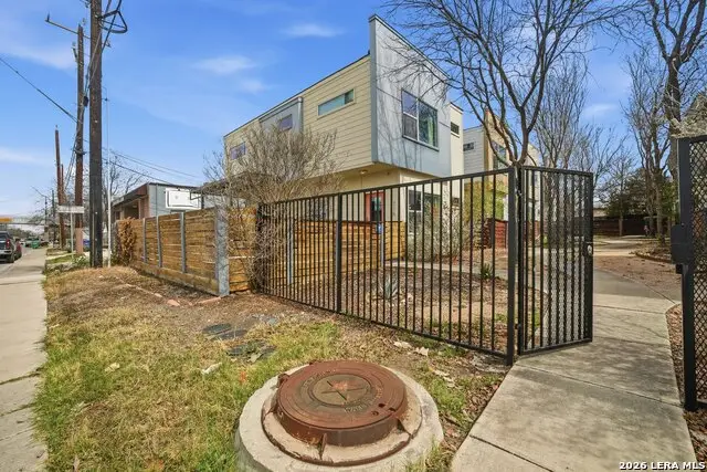 716 N Cherry, San Antonio, TX 78202 - #3