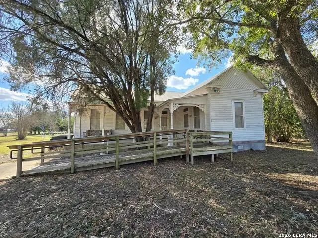 530 Doeppenschmidt, New Braunfels, TX 78132 - #1