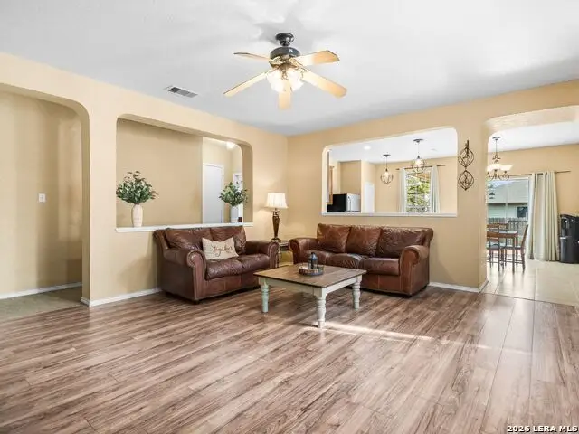 6118 Mackenzie, San Antonio, TX 78247 - #3