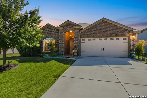 1321 W Nolte Farms, Seguin, TX 78155