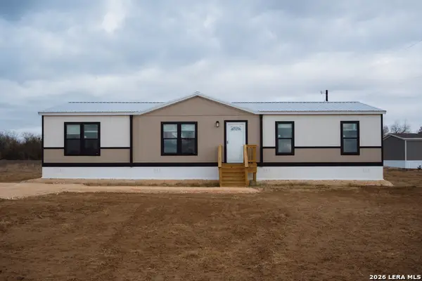 CR 150, Floresville, TX 78114