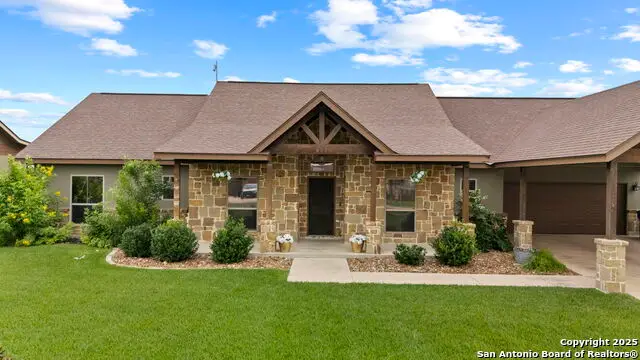 622 N Dickson, Poth, TX 78147 - #3