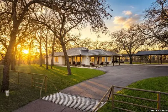 188 Oak Hill Rd, La Vernia, TX 78121 - #3