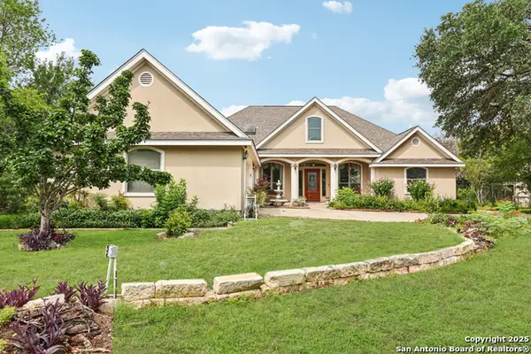 718 Park Shores, Canyon Lake, TX 78133