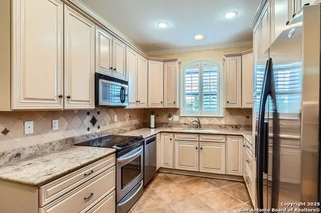 100 W El Prado #111, San Antonio, TX 78212 - #1