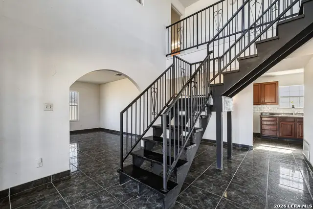 17896 Pleasanton Rd, San Antonio, TX 78221 - #3