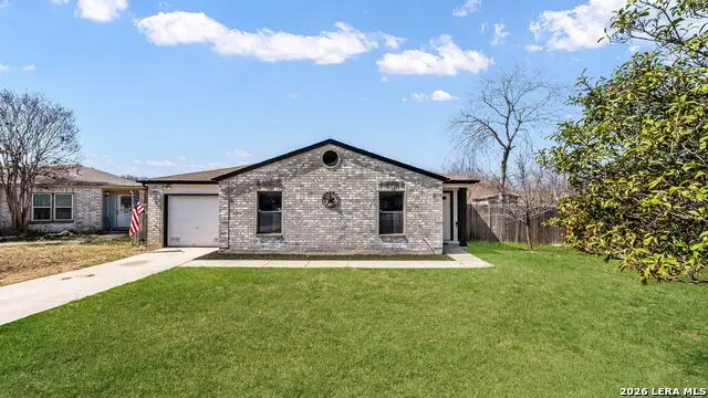 5915 Hidden Iron Cir, San Antonio, TX 78250 - #1