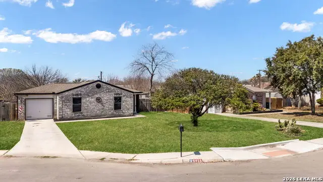 5915 Hidden Iron Cir, San Antonio, TX 78250 - #2