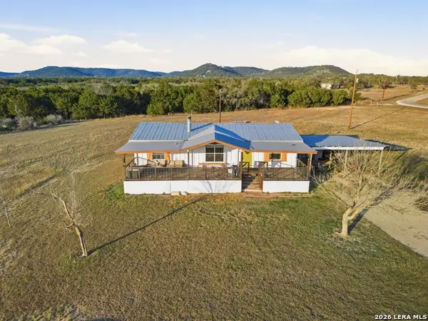 127 Windmill Drive, Bandera, TX 78003