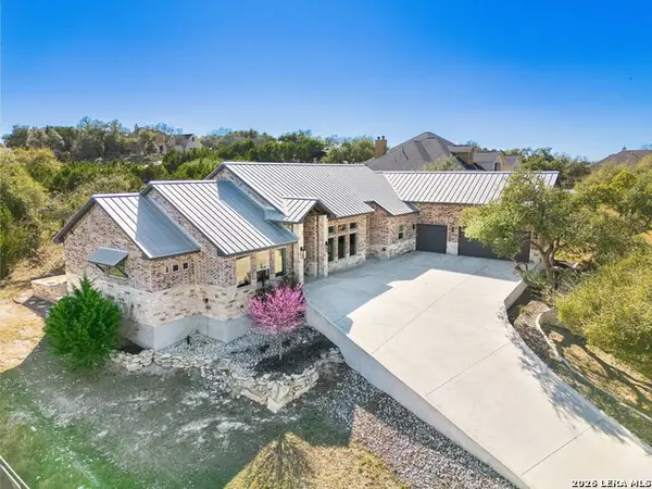 452 Wentworth, Spring Branch, TX 78070