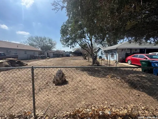 3410 Aragon Dr, San Antonio, TX 78211