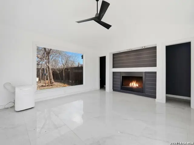 19320 Leal St, San Antonio, TX 78221 - #2