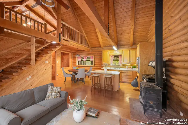 463 Woodland, Fredericksburg, TX 78624 - #2