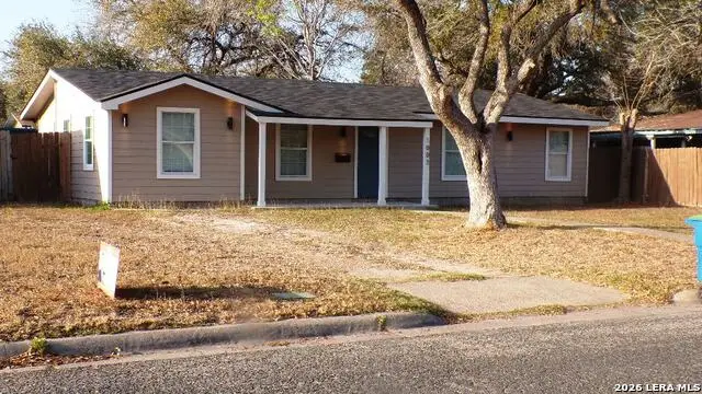 1003 E Randall, Beeville, TX 78102 - #1