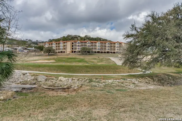 20 Tapatio Dr #101, Boerne, TX 78006 - #1