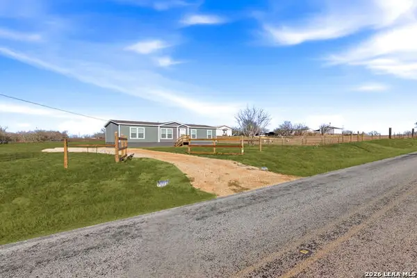 2644 Good Luck, Seguin, TX 78155