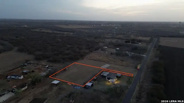 11438 Hollowell, Atascosa, TX 78002 - #1