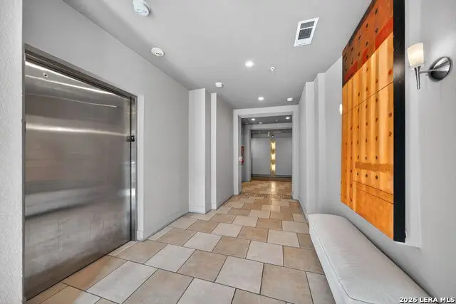 7342 Oak Manor #1104, San Antonio, TX 78229 - #2