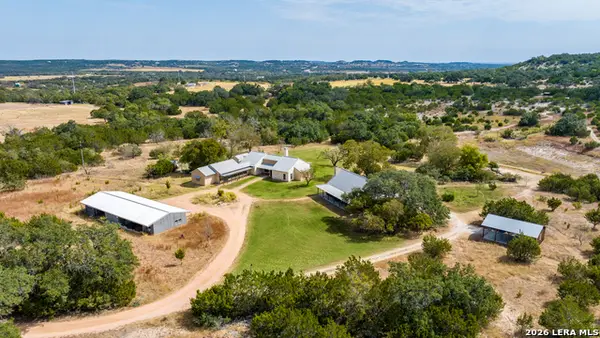 957 Cedar Hills, Fredericksburg, TX 78624