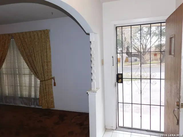 6019 Rainmaker, San Antonio, TX 78238 - #2