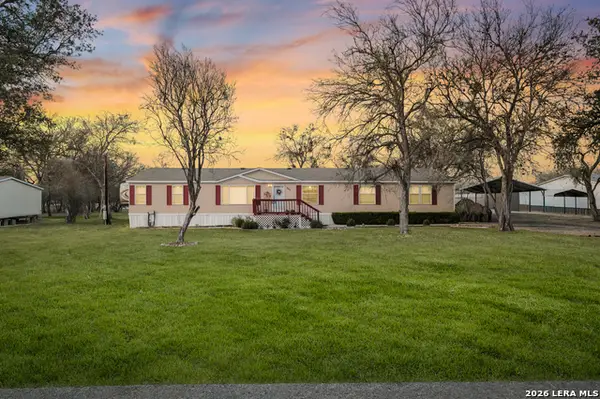 420 County Road 3823, San Antonio, TX 78253