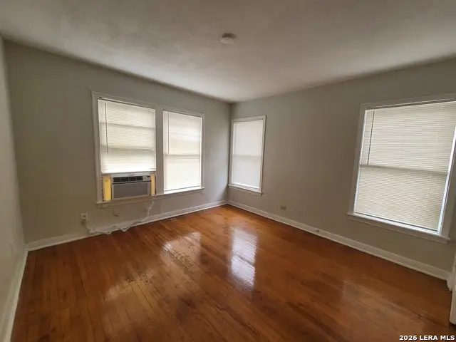 424 Natalen, San Antonio, TX 78209 - #2