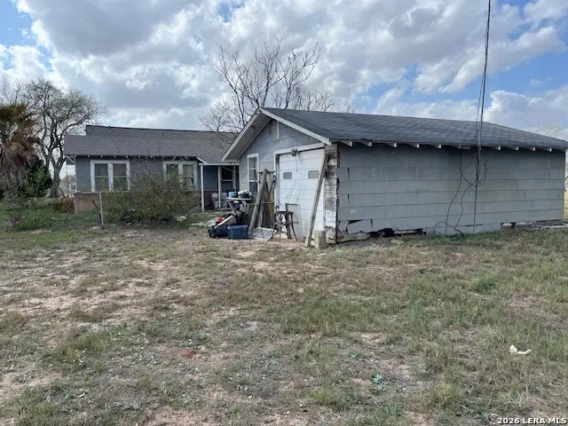 2790 Second St., Pleasanton, TX 78064 - #3