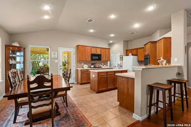 24720 Buck Crk, San Antonio, TX 78255 - #3