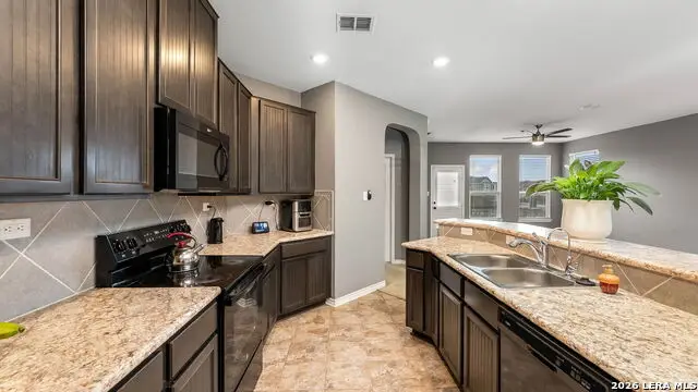 3339 Putnam Fields, Converse, TX 78109 - #3