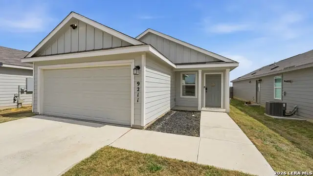 9211 Navarro, Seguin, TX 78155 - #1