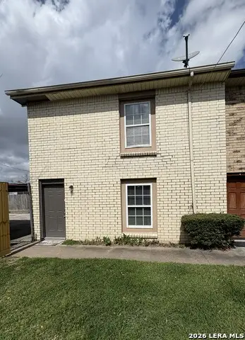 1403 Blalock #5, Houston, TX 77055