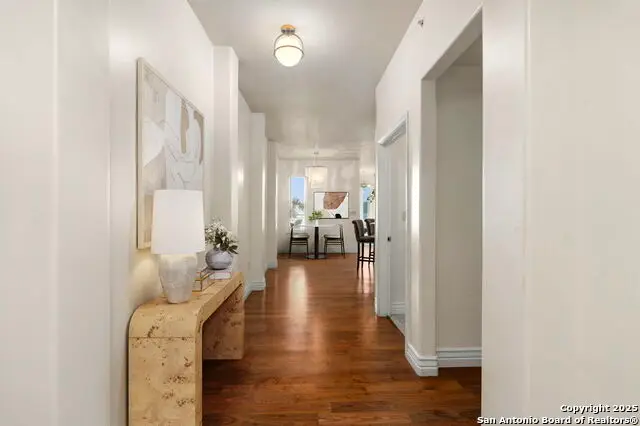215 Center St #203, San Antonio, TX 78202 - #3