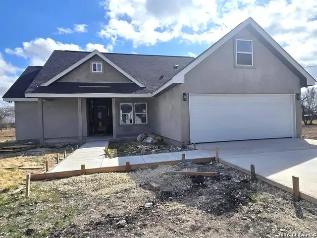 123 Ranchero, Natalia, TX 78059 - #2