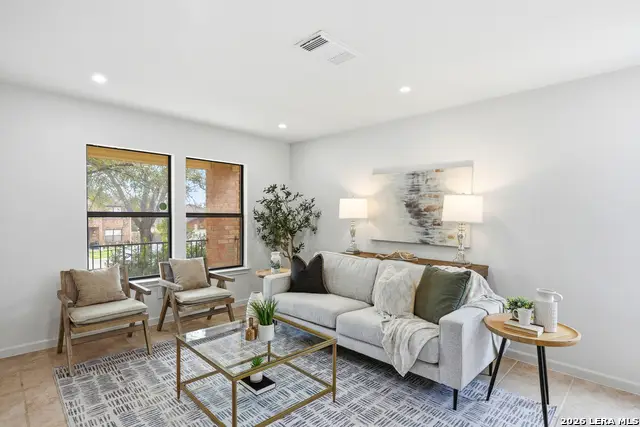 16046 Watering Point Dr, San Antonio, TX 78247 - #2