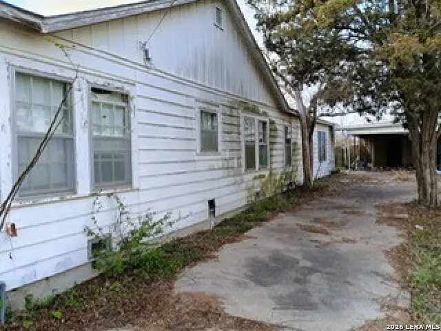 708 Parkview, Port Lavaca, TX 77979 - #2