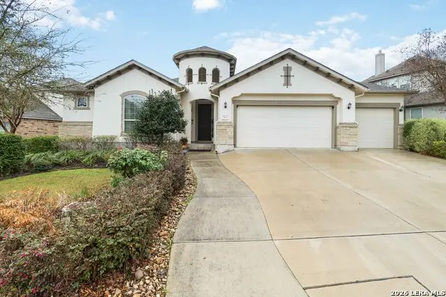 562 Singing Creek, Spring Branch, TX 78070 - #1