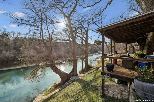 1520 Rocky River, Canyon Lake, TX 78133
