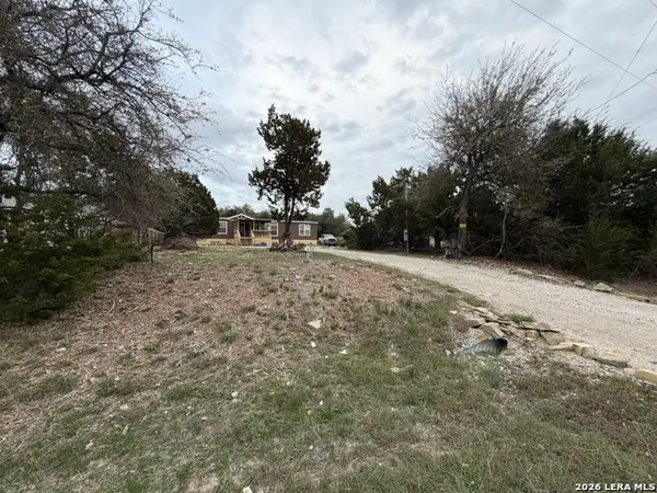 429 Buck Run, Canyon Lake, TX 78133