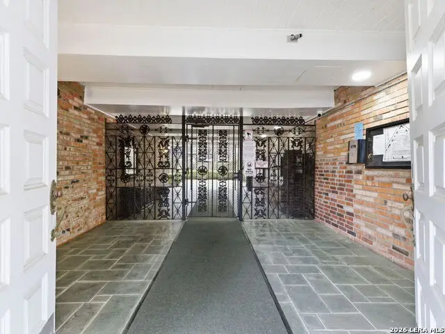 8401 N New Braunfels #317 A, San Antonio, TX 78209 - #3