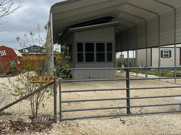 275 Siesta, Bandera, TX 78003