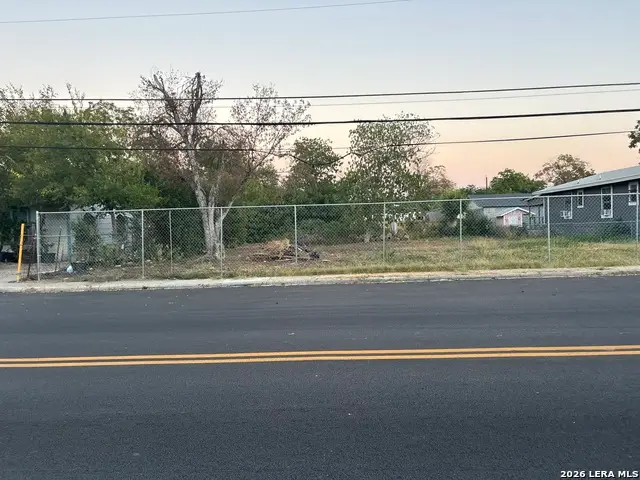 538 N. San Felipe Ave #1, San Antonio, TX 78228 - #3