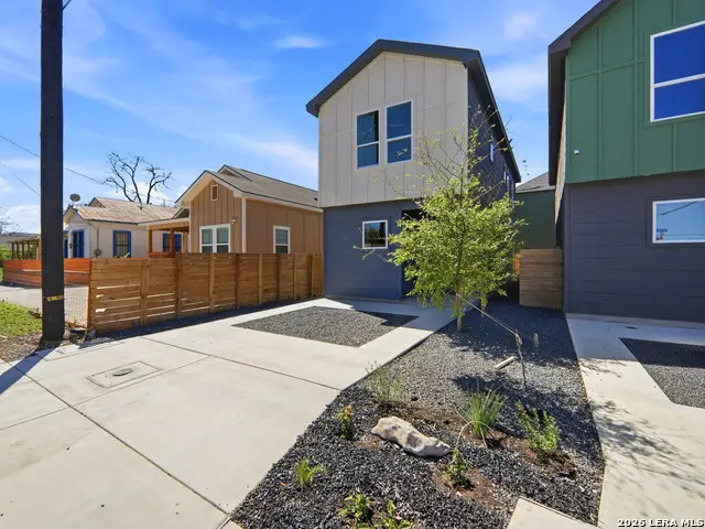 205 Toledo, San Antonio, TX 78203 - #2