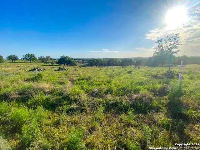 140 Cattlemans Crossing, Kerrville, TX 78028 - #3
