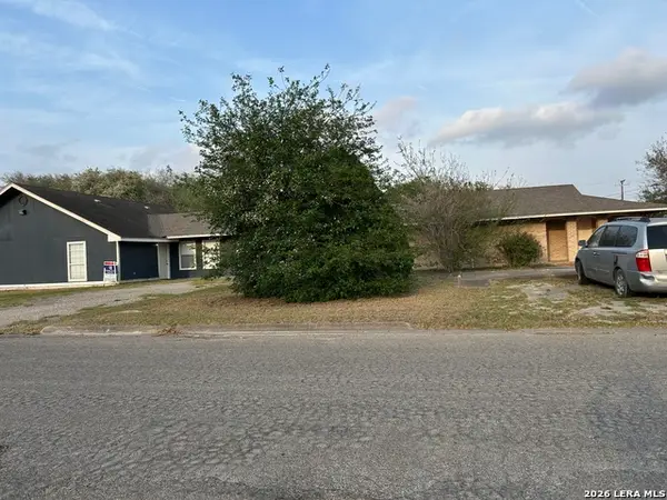 501 E Bowie, Beeville, TX 78102