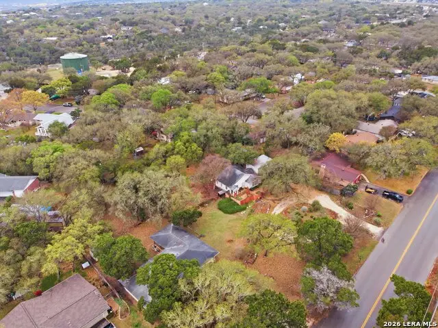 933 Fredericksburg, New Braunfels, TX 78130 - #3