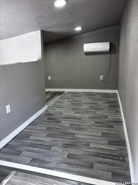 1617 Santiago, San Antonio, TX 78207 - #3