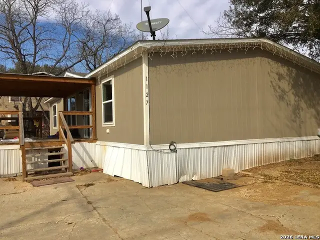 1127 Plum, Floresville, TX 78114 - #1
