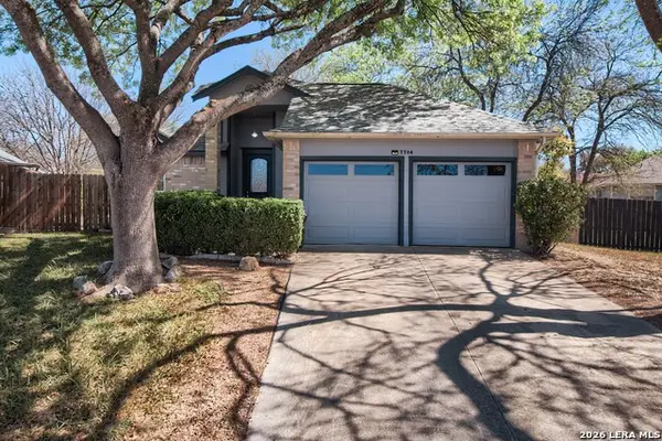 7704 Rohrdanz, Live Oak, TX 78233