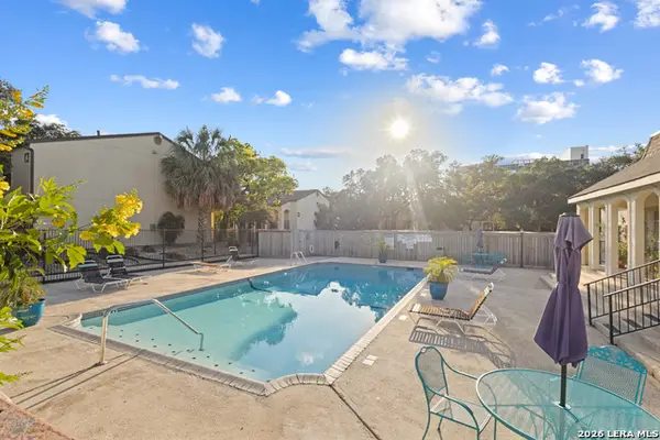 8702 Village Dr #123, San Antonio, TX 78217