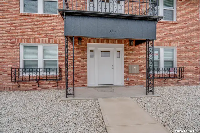 316 W Cypress St, San Antonio, TX 78212 - #3